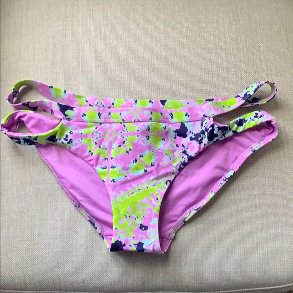 Bathing suit